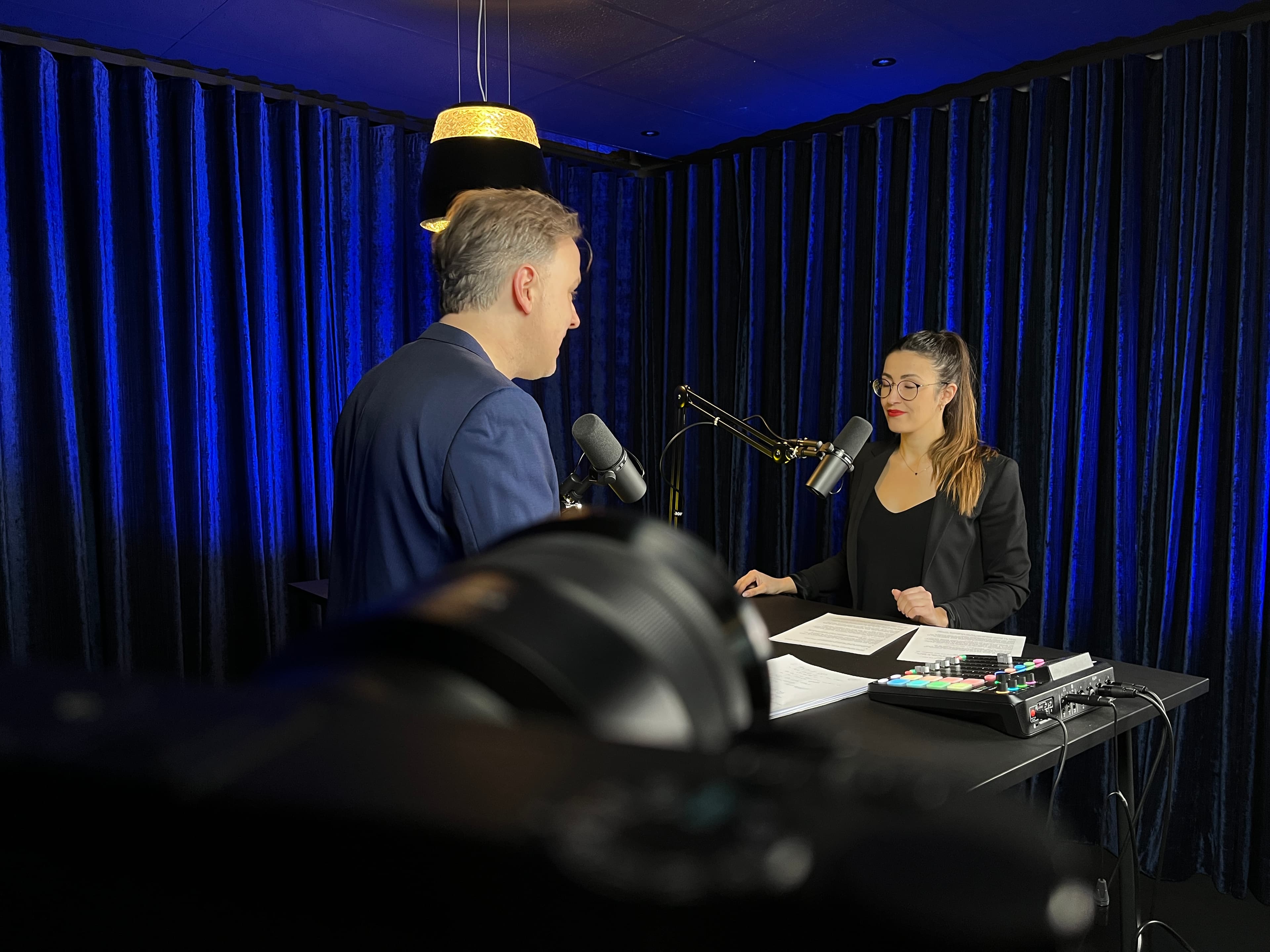 Burkhard Benecken während der Aufnahme des Mundraub-Podcasts